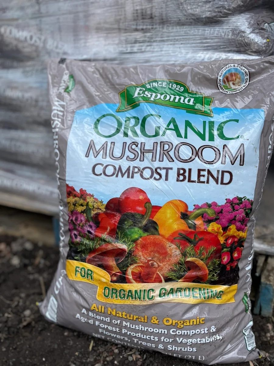 Espoma.75cf Mushroom Compost - Image 2