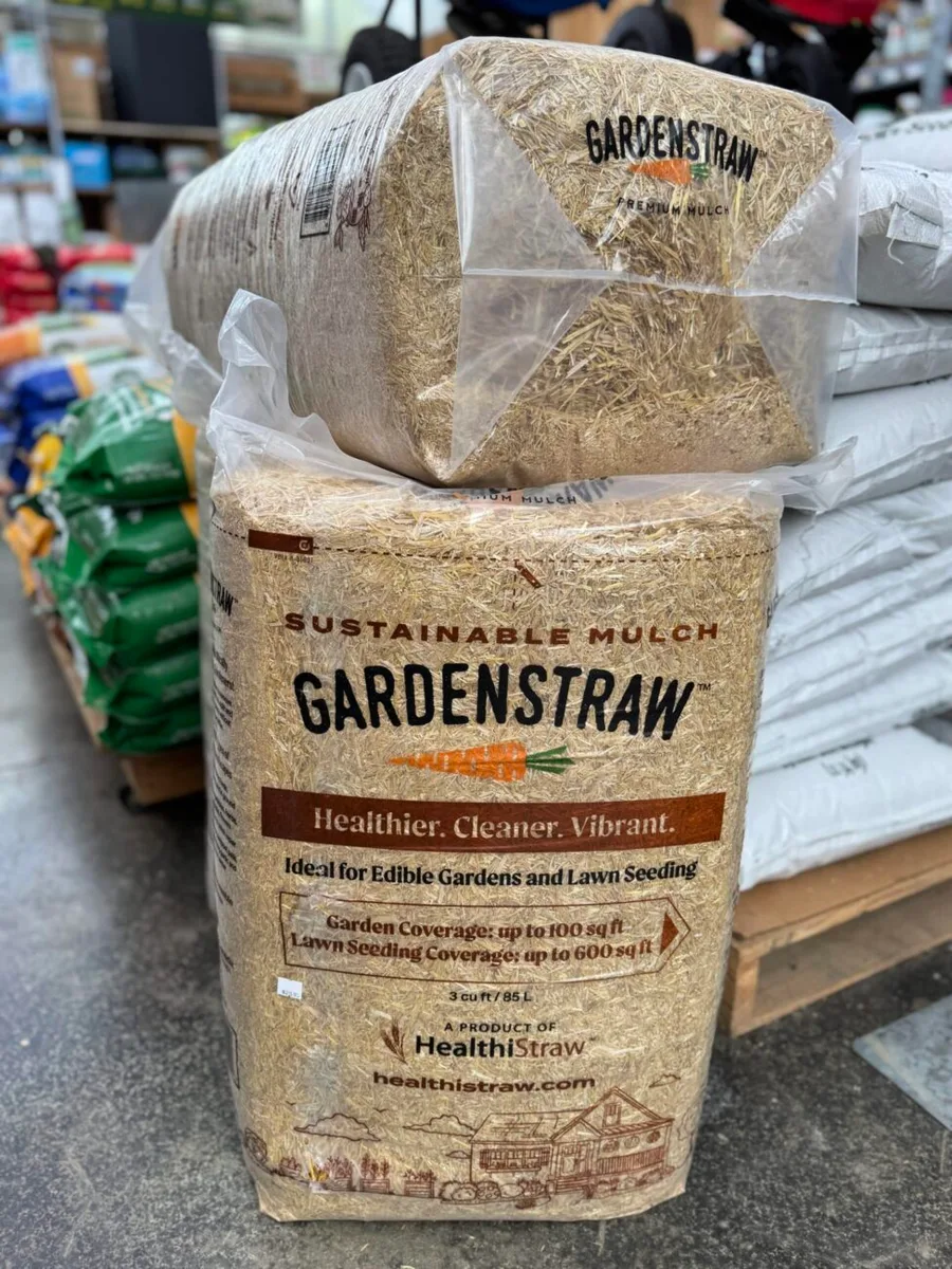 GardenStraw 3cf Premium Wheat Straw Mulch - Image 2
