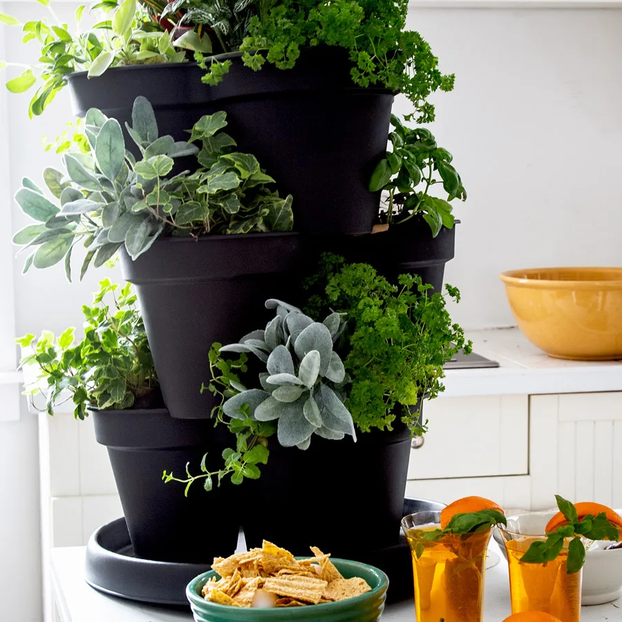 HC Terrace Planter Black - Image 2