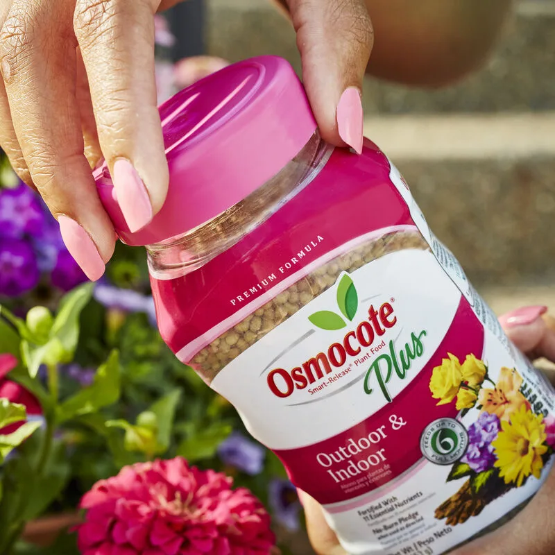Osmocote Plus 8 lbs Outdoor & Indoor Plant Food - Image 2