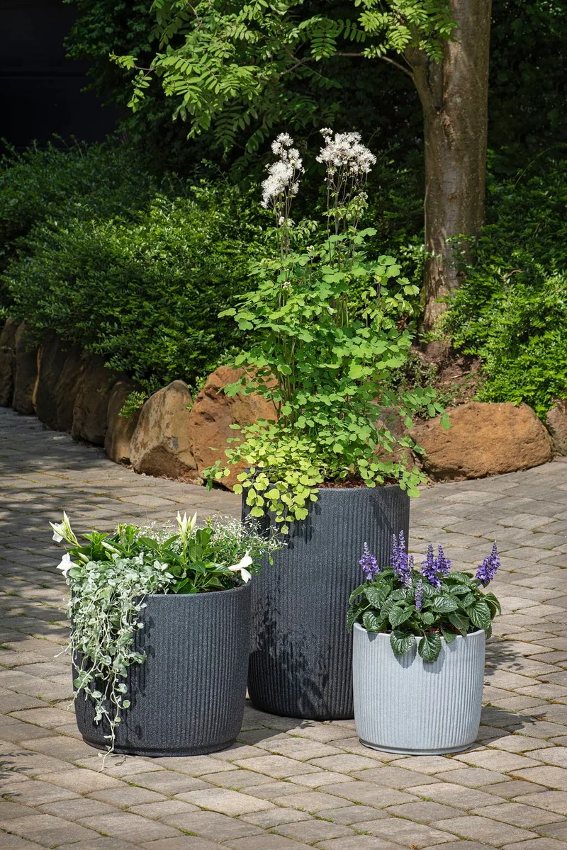 Scheurich 4.75" Luna 878/12 Planter - Image 2