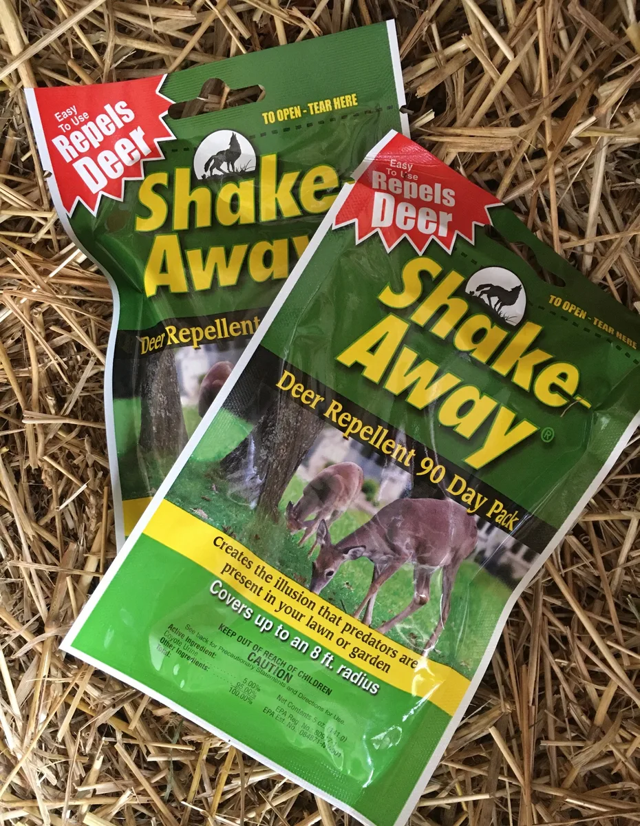 Shake Away 5oz 90 Day Deer Repellent Packs - Image 2